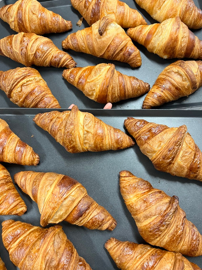 Bake at home Croissants 4 Pack